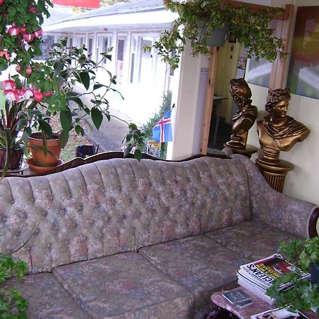 Lakelawn B&B And Motel ยาร์เมาธ์ ภายนอก รูปภาพ