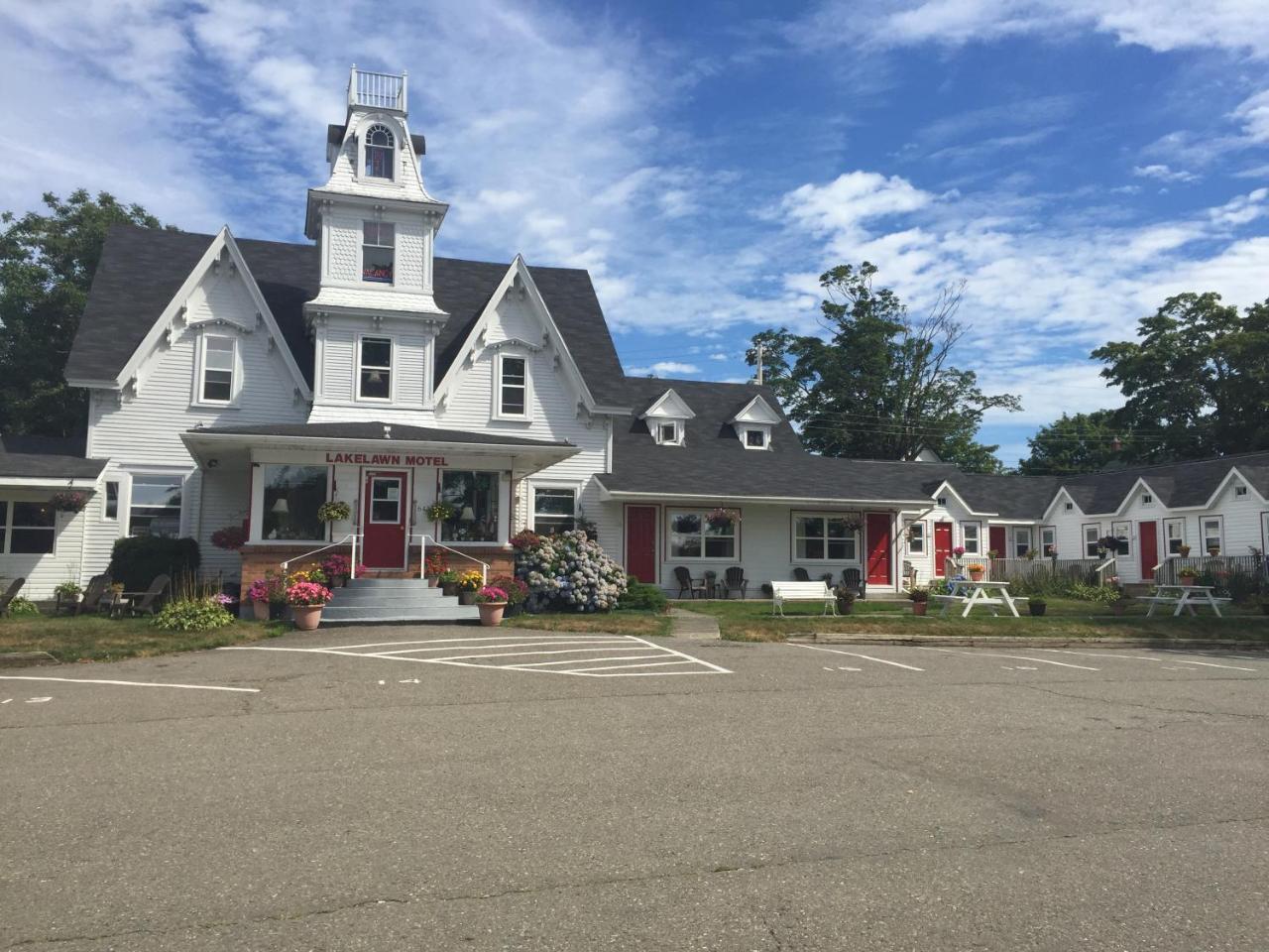 Lakelawn B&B And Motel ยาร์เมาธ์ ภายนอก รูปภาพ